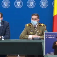 Șeful Comitetului de Vaccinare, Valeriu Gheorghiță, alături de secretarul de stat în MS Andrei Baciu, care este vicepreședinte în CNCAV. Sursă imagine: Captură video Youtube