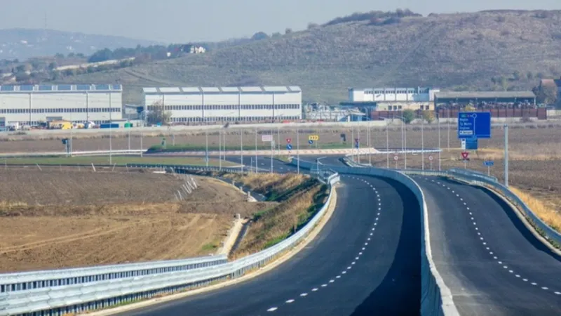 „Jungla” de pe șoselele din România. De ce circulă șoferii pe banda doi, deși banda unu este liberă - Foto: gov.ro / imagine cu caracter ilustrativ