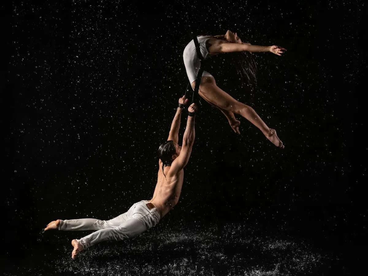 Un acrobat spaniol a căzut de la 4 metri la un spectacol de circ din Craiova. Ce s-a întâmplat