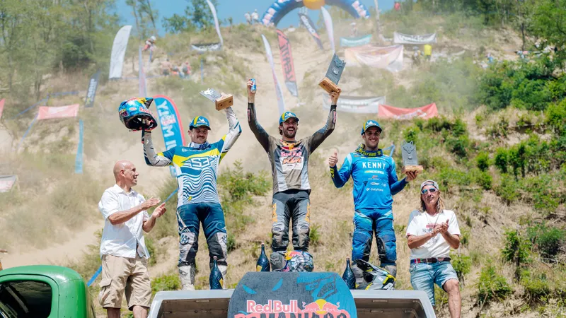 Romaniacs: Lettenbichler al 6-lea titlu. Un motor electric, victorie la Silver. 6-9 baterii/zi - Foto: Red Bull Romanics