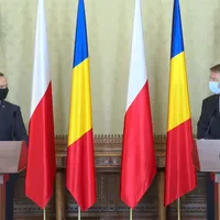 Președintele României, Klaus Iohannis, alături de omologul din Polonia, Andrzej Duda. Sursă: Captură video Youtube