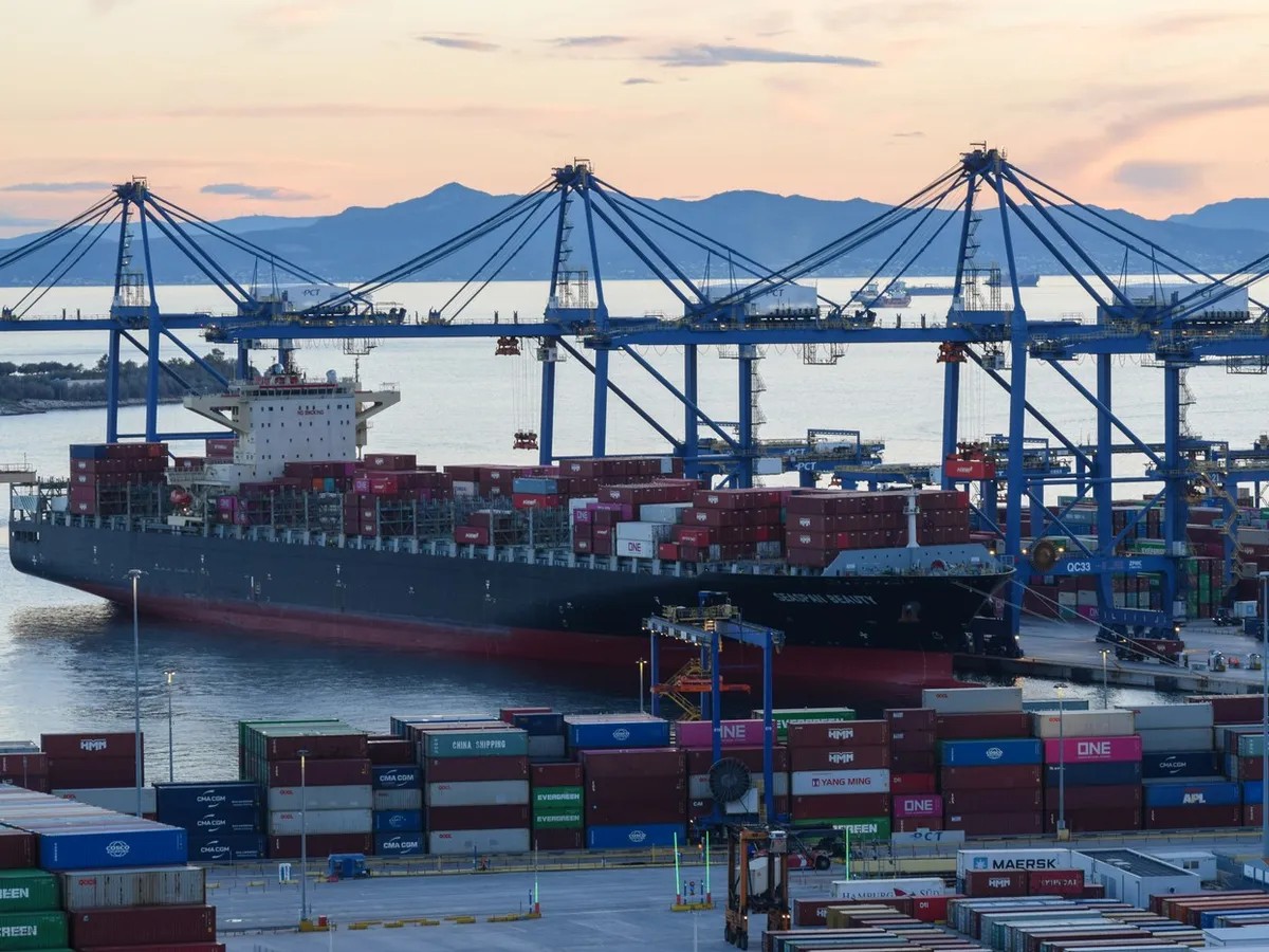 „Război” SUA-China în Grecia. Porturile elene sunt miza majoră. Sute de milioane de euro în joc