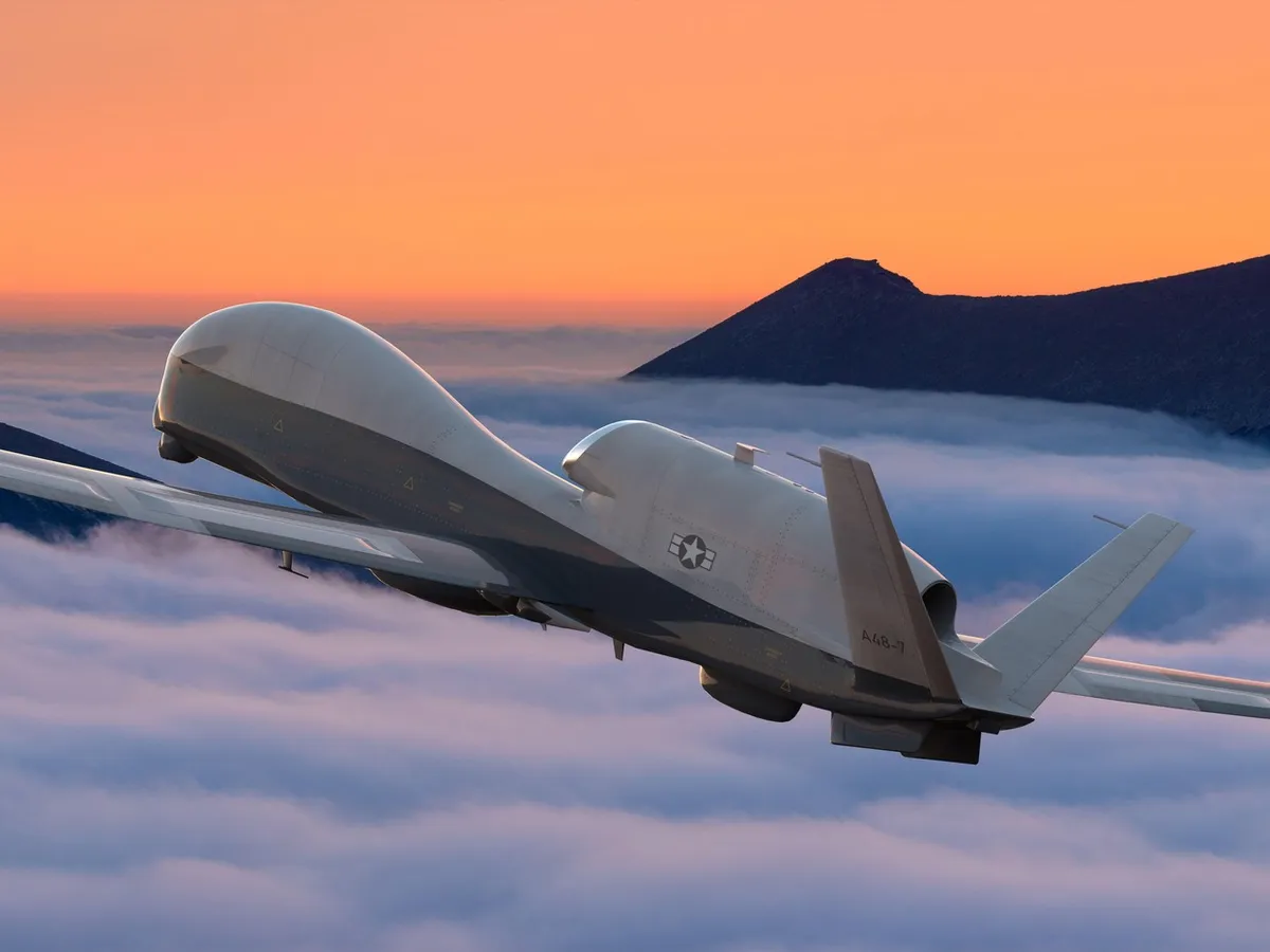 Pericol de război în Taiwan. China simulează o invazie la scară largă. SUA trimit drone în Japonia - Foto: Profimedia images
