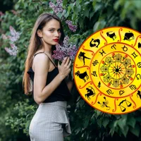 HOROSCOP 2 MARTIE Luna în Berbec aduce vești neașteptate Taurilor. Racii îi impresionează pe șefi - Foto: Freepik, Pngwing.com (Imagine cu rol ilustrativ)