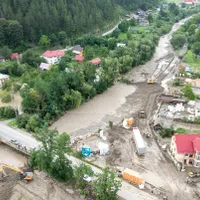 Nicușor Dan, după inundații: Infrastructura de apărare împotriva dezastrelor trebuie consolidată - Foto: Facebook / Nicușor Dan