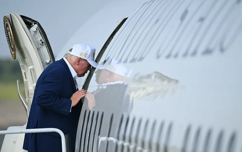 trump air force one