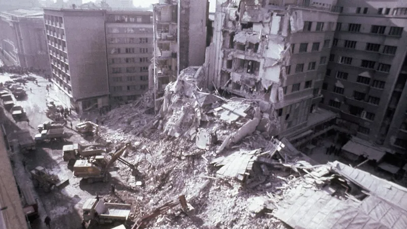 Specialiştii au identificat zonele cu risc seismic din Bucureşti/Foto: Profimedia Images