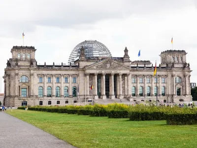 Un bărbat din Germania a fost acuzat de spionaj după ce a transmis Rusiei planuri ale clădirii Bundestagului/FOTO: unsplash.com