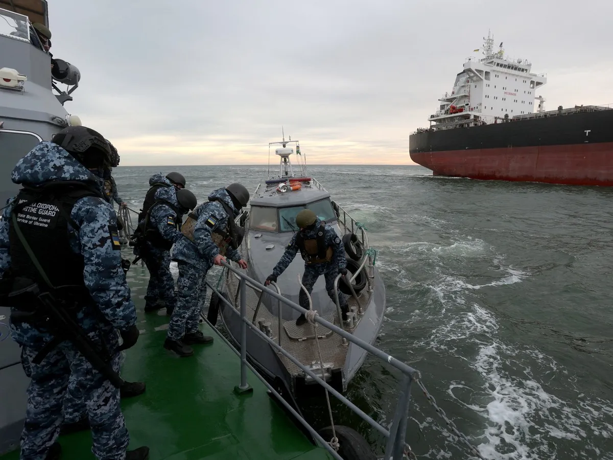 Rusia a blocat coridorul grânlor în Marea Neagră cu atacul asupra unui petrolier lângă România