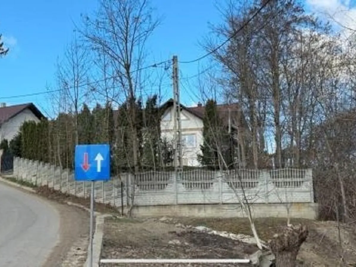 Doi hoți au furat 1.400.000 € din casa unui notar public