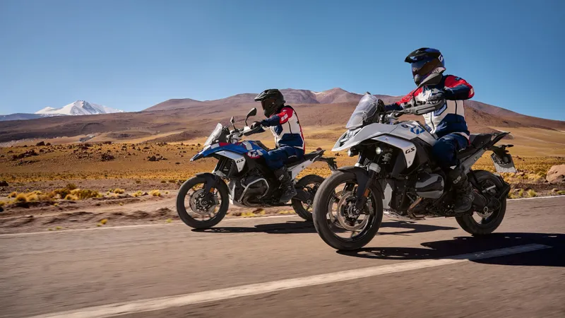 Piața moto a explodat în România. Șoferii au dat năvală la scutere. TOP 3: Honda, Yamaha, BMW - Foto: BMW