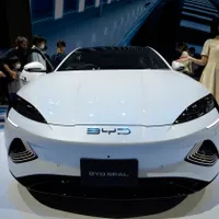 Chinezii de la BYD își fac prima fabrică de mașinile electrice din Europa în Ungaria - Foto: Profimedia Images - Imagine cu rol ilustrativ