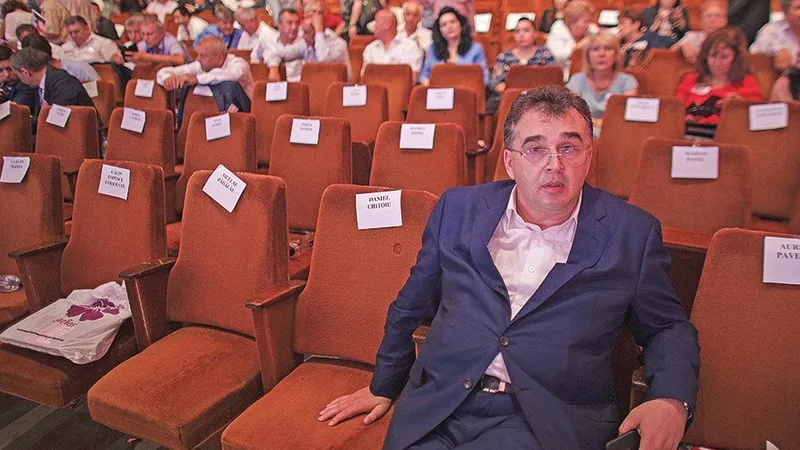 Marian Oprișan ar putea fi oprit, în premieră, prin vot - Foto: INQUAM PHOTOS/ Adriana Neagoe