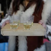 Ce amendă riști dacă faci țuică acasă? Ce trebuie sa știe fermierii? - Foto: INQUAM Photos /  George Călin (Imagine cu caracter ilustrativ)
