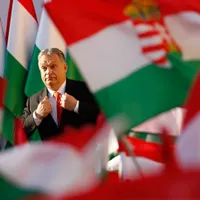 Partidul FIDESZ al premierului ungar Viktor Orban conduce în opţiunile de vot ale electoratului. / Foto: psmag.com