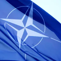 Șapte români din zece au încredere în NATO. Câți au încredere în UE? Cine e sceptic - Foto: Profimedia Images (Imagine cu rol ilustrativ)