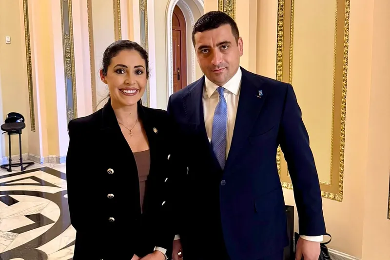 Anna Paulina Luna și George Simion