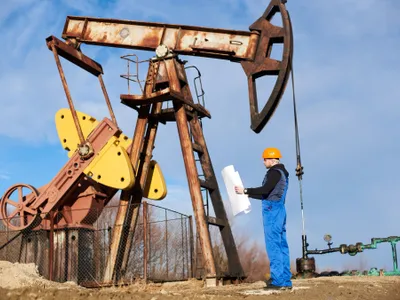 Sondă de petrol - Foto: Freepik (rol ilustrativ)