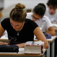 Elevi la examen FOTO: PROFIMEDIA