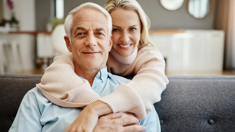 570 lei în plus la pensie timp de 6 luni pentru anumiți pensionari. Se dau 2 ajutoare de încălzire - Foto: Freepik