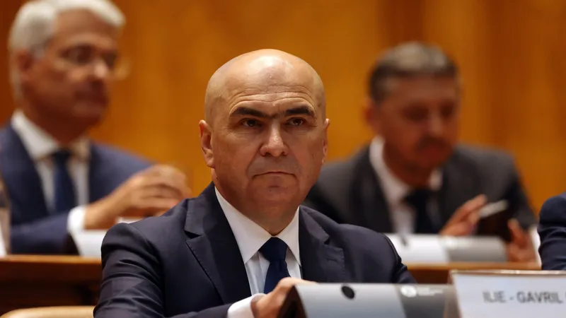 Bolojan vrea să taie sporurile bugetarilor: „Condiții vătămătoare” costă statul 2.600.000.000 de lei - Foto: Profimedia images