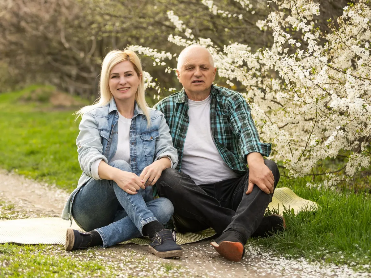 Se plătesc pensie, alocație, indemnizații și burse în zilele următoare. În ce ordine se dau banii? Foto: Freepik (fotografie cu caracter ilustrativ)