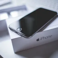 Cum te pot înșela service-urile de telefoane ca să nu repare aparatele în garanție/FOTO: ziaruldeiasi.ro