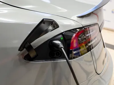 Masină alactrică - FOTO Inquam Photos/Cosmin Enache