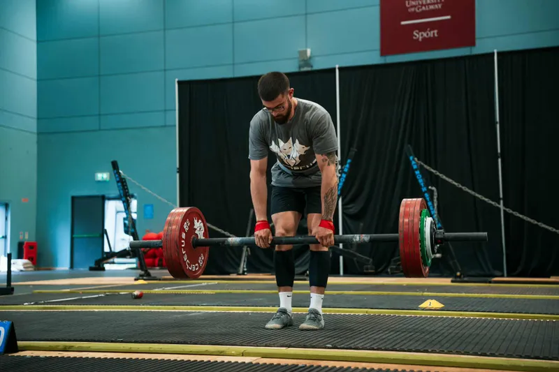 Matei Trache, în timpul concursului Junior Natural Strongman World's Strongest Man Foto: arhiva personală