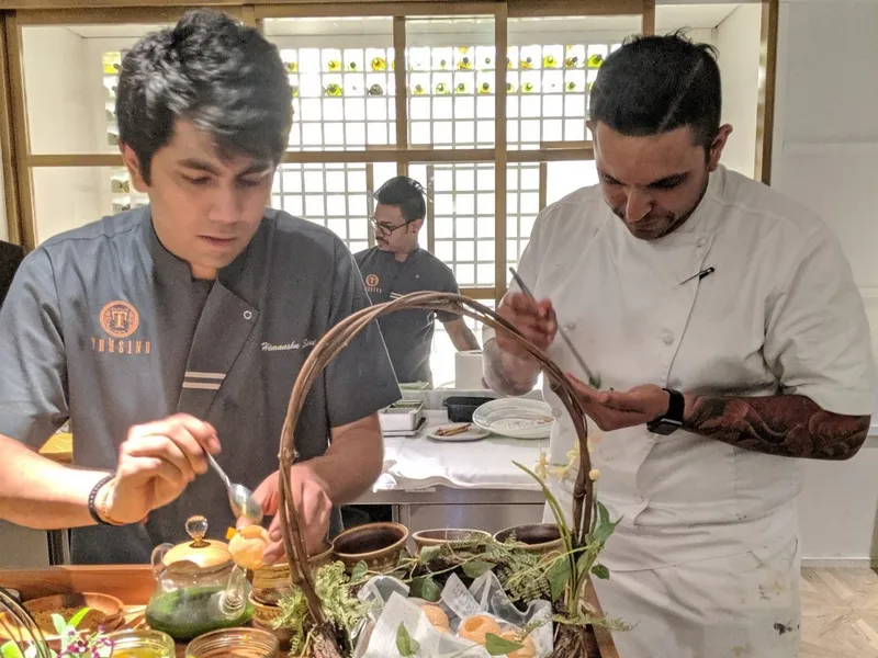 Premieră, pentru gastronomia indiană. Un restaurant indian a obținut 3 stele Michelin. Unde se află? - Foto: Facebook / Trèsind Studio