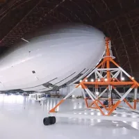 Cel mai mare dirijabil din lume, lung cât două avioane Boeing 747, primul zbor din istorie - Foto: Profimedia images