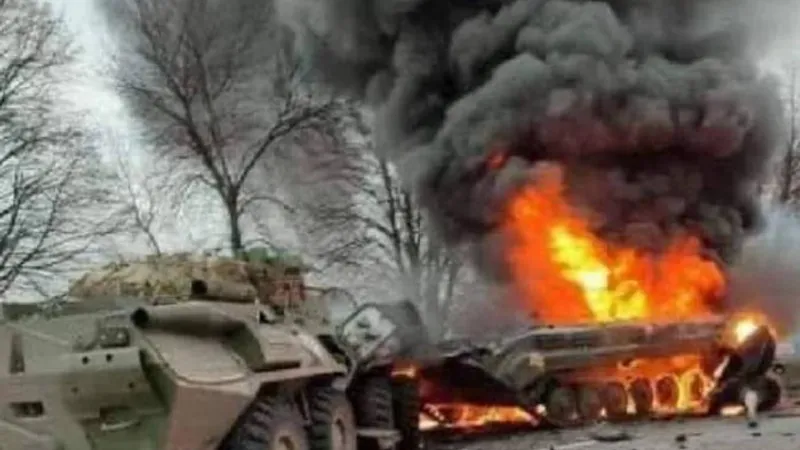 Trupele ucrainene anunță că au distrus două tancuri rusești și un IFV lângă Triokhizbenka/FOTO: 9gag.com