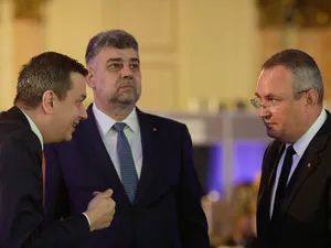 Marcel Ciolacu, asistând la o discuţie între Nicolae Ciucă şi Sorin Grindeanu - Foto: Inquam Photos / George Călin