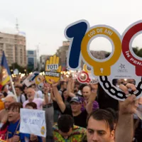 Protestul #rezist din 10 iunie. Oamenii au manifestat împotriva modificării legilor justiției. FOTO: Inquam Photos - Liviu Florin Albei