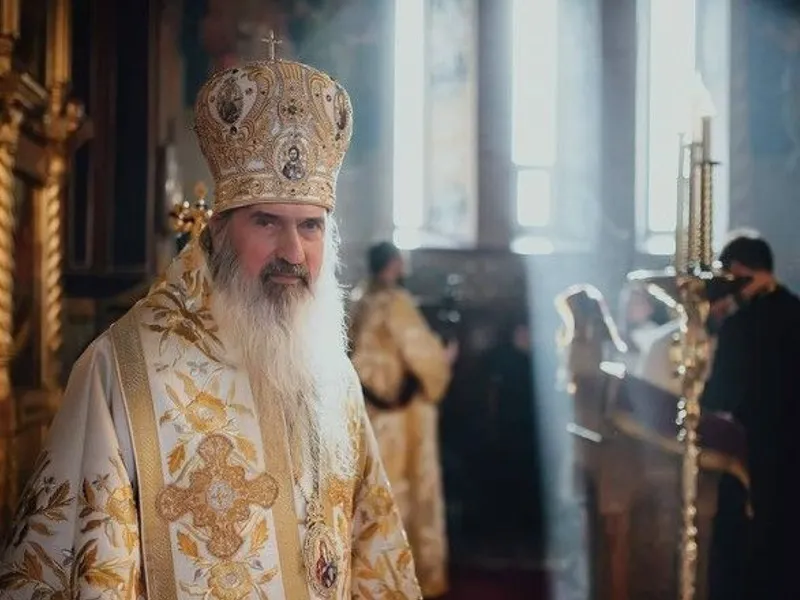 Școala doctorală condusă de IPS Teodosie fura din Patriarhul Daniel / FB