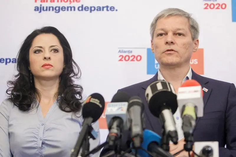 Europarlamentarii Ramona STrugariu și Dacian Cioloș, lideri ai REPER- Foto: Inquam Photos / Adriana Neagoe