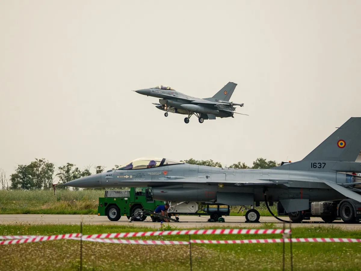 F-16 România - Foto: Profimedia images