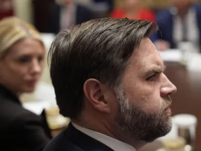 JD Vance: UE nu ar trebui să atace companiile americane pentru „mizerii”. Elon Musk s-a grăbit să-i mulțumească vicepreședintelui