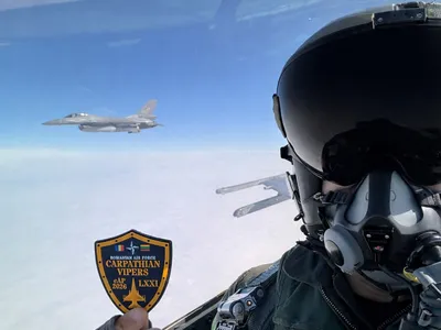 Piloți români deasupra Balticii