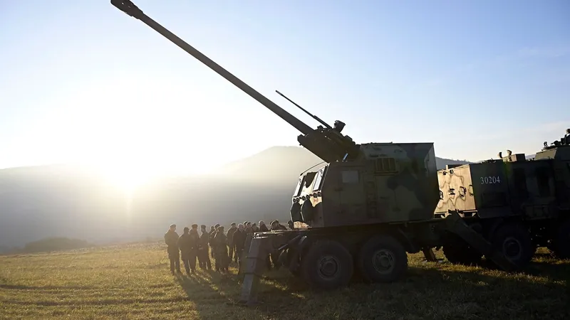 Serbia este "în pragul unui conflict armat" cu Kosovo. Trupele militare sunt în stare de alertă - FOTO: Profimedia