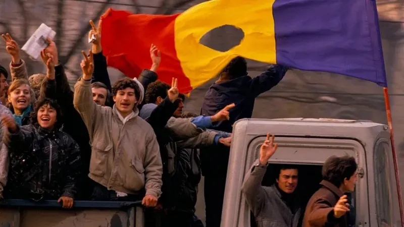 35 de ani de la Revoluție: Dezvăluiri explozive făcute de Teodor Mărieș și Vasile Doană - Foto: Profimedia Images - Imagine cu rol ilustrativ