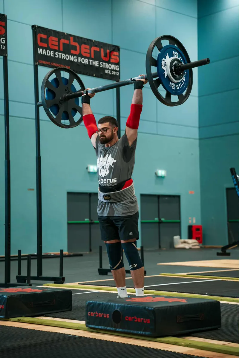 Matei Trache, în timpul concursului Junior Natural Strongman World's Strongest Man Foto: arhiva personală