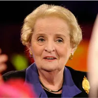 Madeleine Albright, prima femeie secretar de stat al SUA, care a susținut aderarea României la NATO, a decedat/foto: the hill