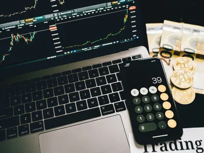 eToro lansează portofolii cu dată țintă în parteneriat cu Franklin Templeton