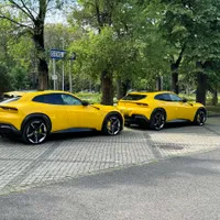Sărăcie în România? „Frații KID” au mașini identice, și-au luat Ferrari Purosangue de 1.000.000 € - Foto: Facebook/Cristian Vieru