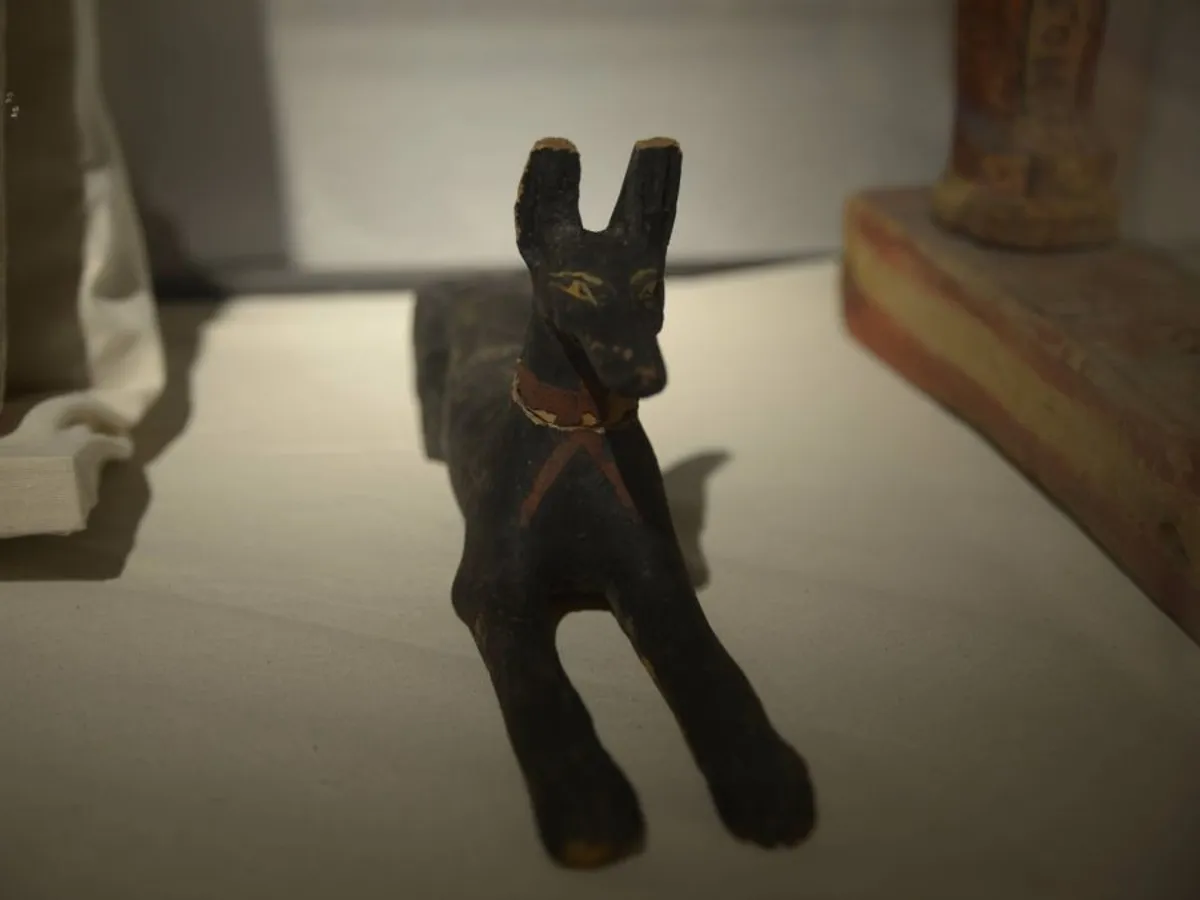 Piesă din expoziția „Călătoria lui Tutankhamon spre eternitate” de la Castel dell'ovo, din Napoli - Foto: Profimedia Images