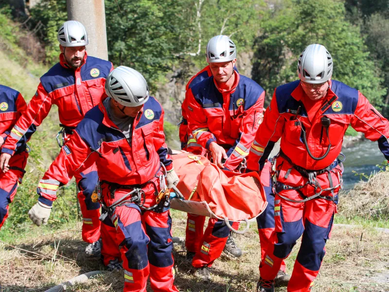 Salvamontiștii, nemulțumiți de reducerea sporului de condiții vătămătoare. „Profund nedrept” - Foto: Salvamont Romania-Dispeceratul National Salvamont