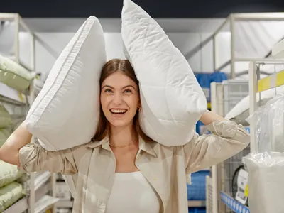 Cum să speli corect pernele la mașina de spălat fără să le strici? Vezi la cât timp trebuie spălate - Foto: Freepik (Imagine cu rol ilustrativ)