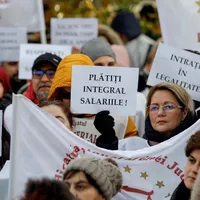 Grefierii intră în grevă pentru salarii - Foto: INQUAM Photos/Octav Ganea