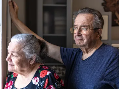 Ajutoarele la pensie și ajutoarele de handicap, mai mari decât a anunțat guvernul. Vot surpriză în Parlament